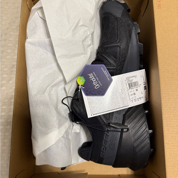BEAND NEW!! Salomon speed cross 5 shoes. - Picture 2 of 3